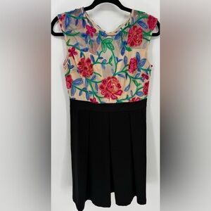 Acevog Women's Pleated Floral Embroidered Sleeveless Dress